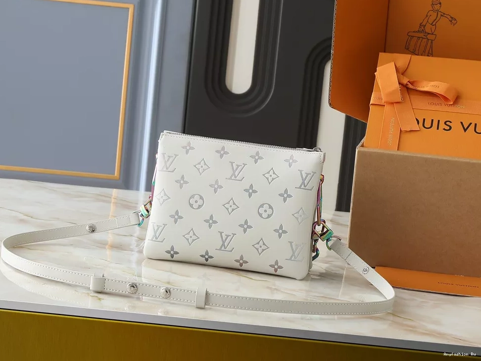Bags Women For Louis 1301 Vuitton Messenger Popular 0924